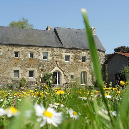 Bed and Breakfast Manoir De Questinguy Allineuc Zewnętrze zdjęcie